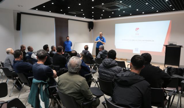 Futbolda yetenek gelişimi için eğitim programı