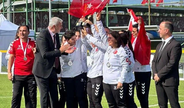 Görme Engelli Kadın Milliler Avrupa şampiyonu oldu