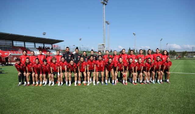 U23 Kadın Millî Takımı’nda kamp başladı