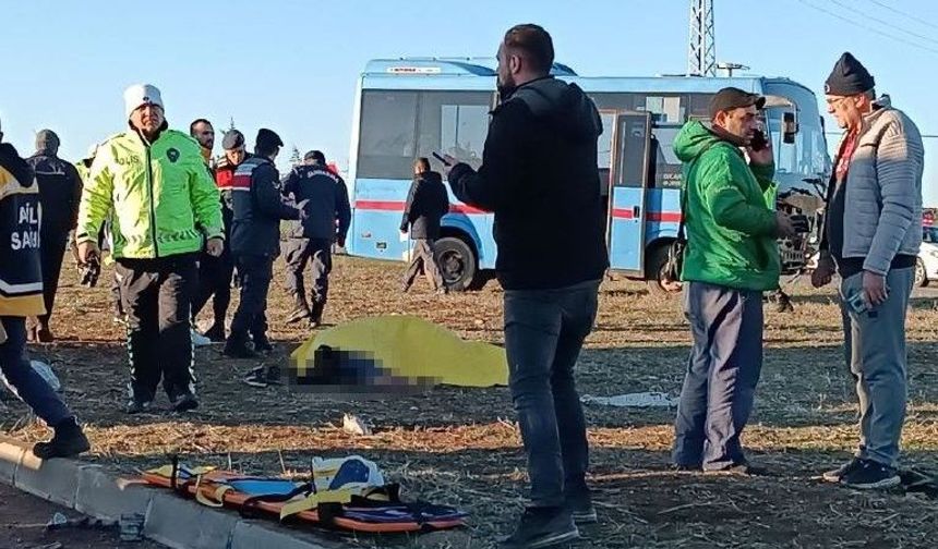 Gaziantep'te öğrenci servisi ile bir araç çarpıştı: 1 ölü, 12 yaralı