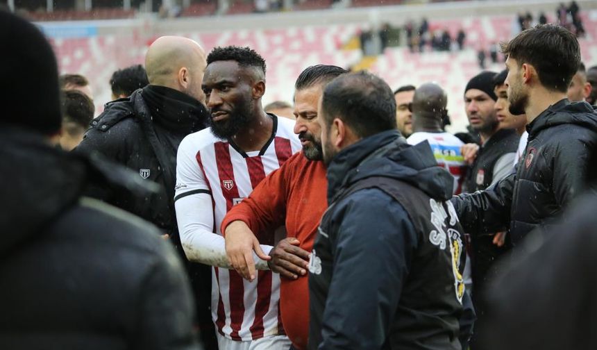 Sivasspor - Gaziantep FK maında neler oldu. İşte fotoğraflarla maçın öyküsü..