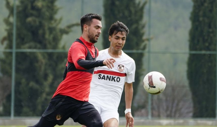 Gaziantep FK, U19 ile hazırlık maçı yaptılar! Farklı sonuç ortaya çıktı