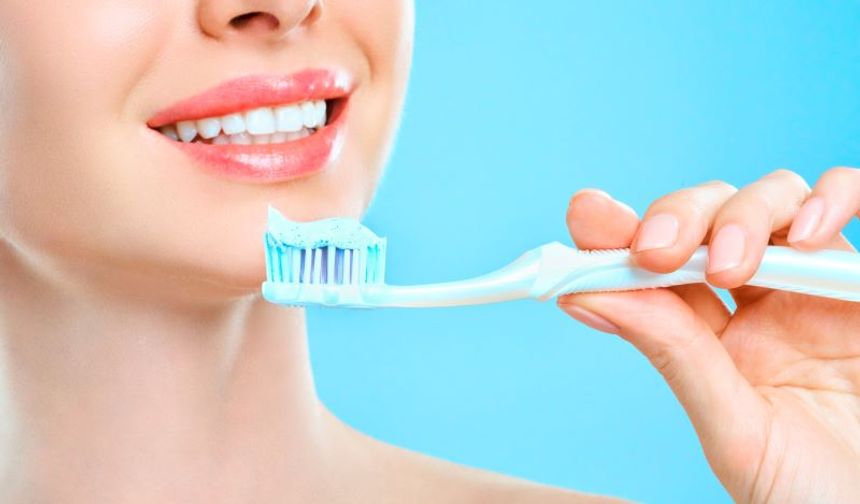 Evde Diş Beyazlatma Trendinde Artış