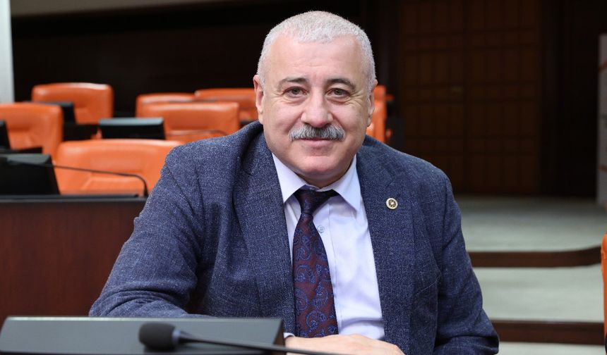 Sermet Atay Zirvenin Yeni Ortağı