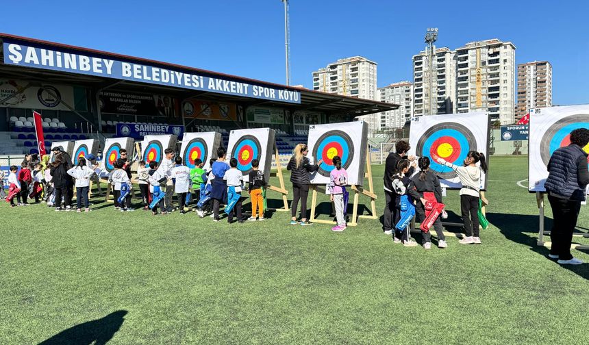 Şahinbey Belediyesi Cumhuriyetin 101. yılını çoşku ile kutladı