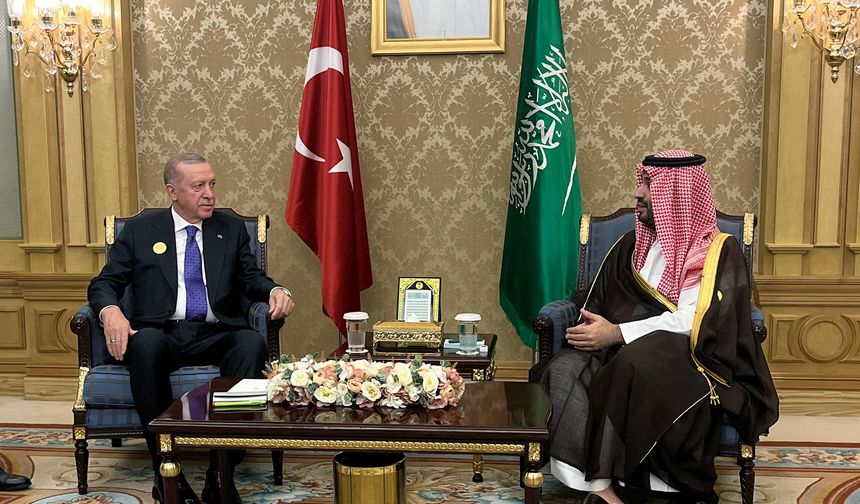 Cumhurbaşkanı Erdoğan, Muhammed Bin Selman ile görüştü