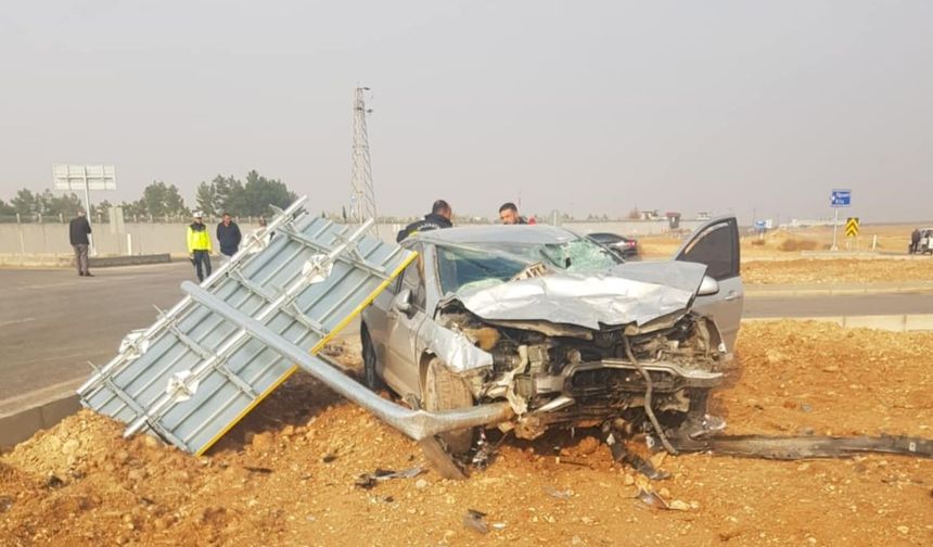 Gaziantep'te feci kaza! 2 otomobil çarpıştı, yaşlı karı koca hayatını kaybetti