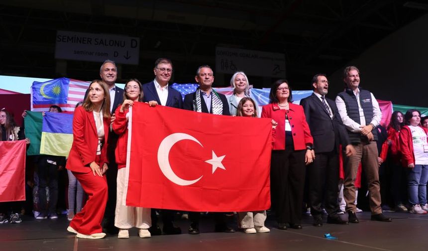 Özel, Dünya Robot Olimpiyatı Finali’ne katıldı