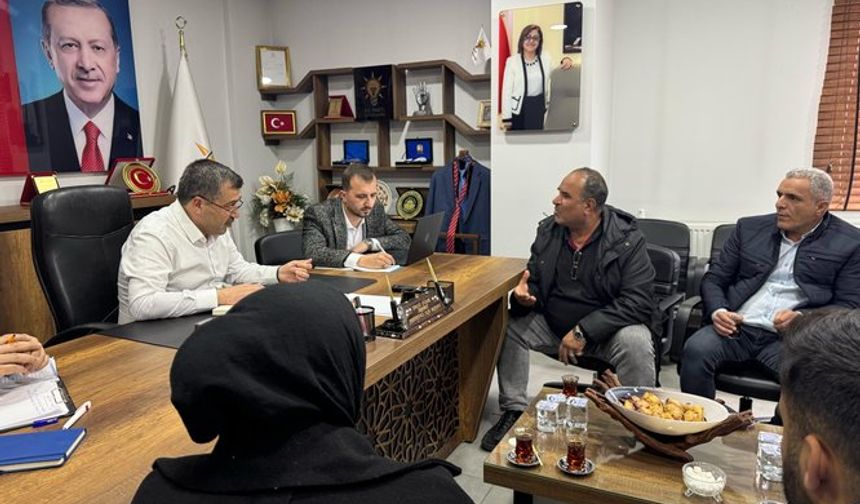 Ak Parti Şehitkamil Kapılarını Halka Açtı!