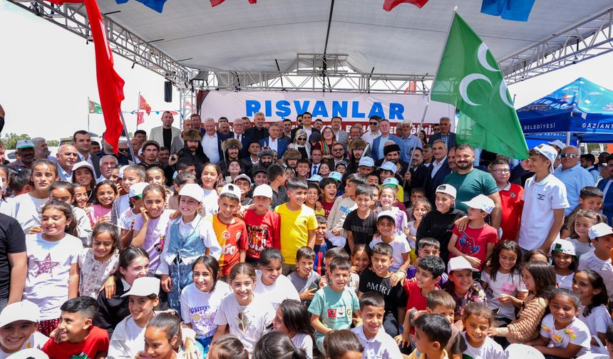 Rışvanlardan Başkan Yılmaz’a Sevgi Yağmuru