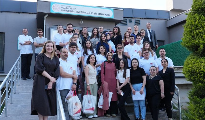 Gaziantep’te Başarılı Projeler Ödüllendirildi