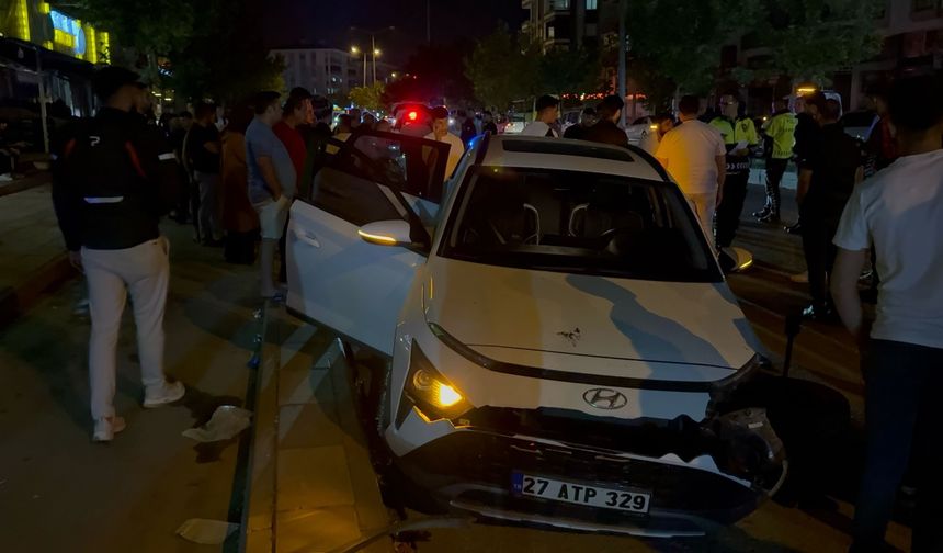 Gaziantep’te Akıl Almaz Kaza! Kimliği Belirsiz Sürücü Kaçtı!