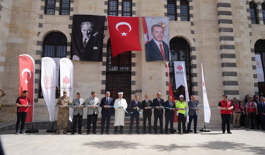 Tarihi Cami İbadete Açıldı