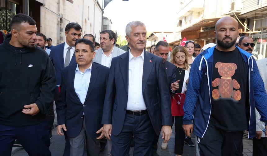 Geleneksel Yağlı Güreş Müsabakaları Gaziantep'te Kortejle Başladı