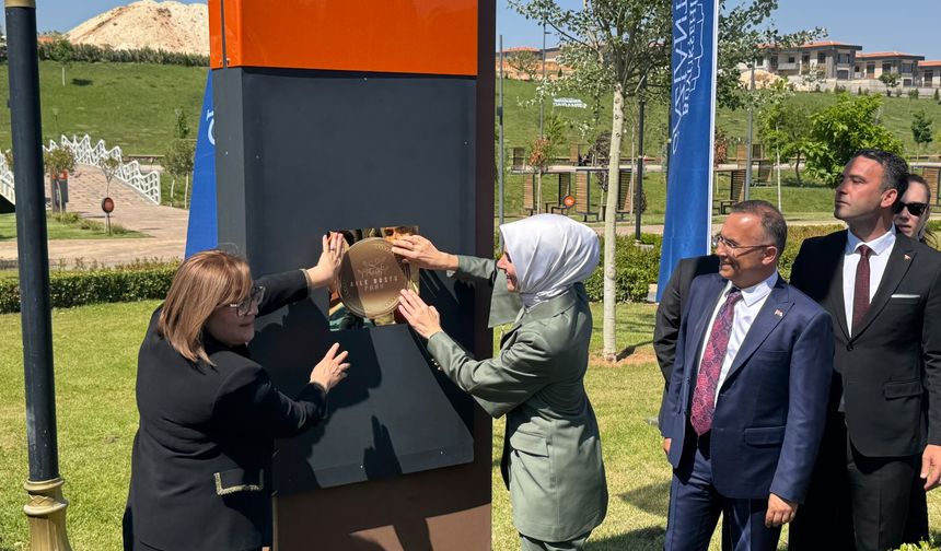 Aile Dostu Unvanını Taşıyan Parkına Belge
