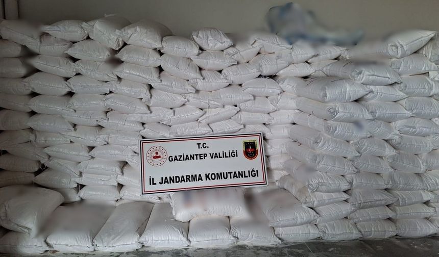 Gaziantep'te Milyonluk Sahte Deterjan Operasyonu!