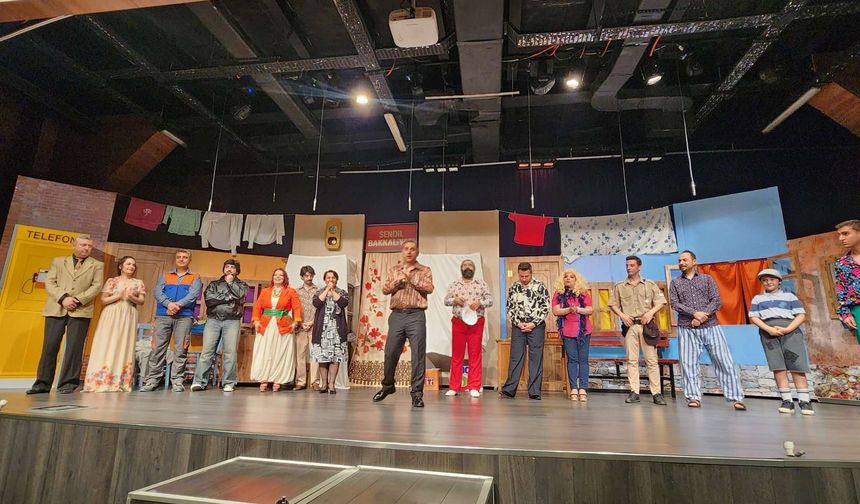 Gaziantep’te “Bizim Mahallenin Halleri” Sahnelendi