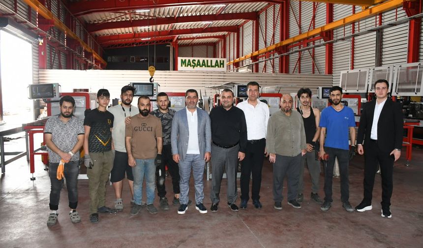 Depremzede Esnafa Nefes Aldıracak Haber