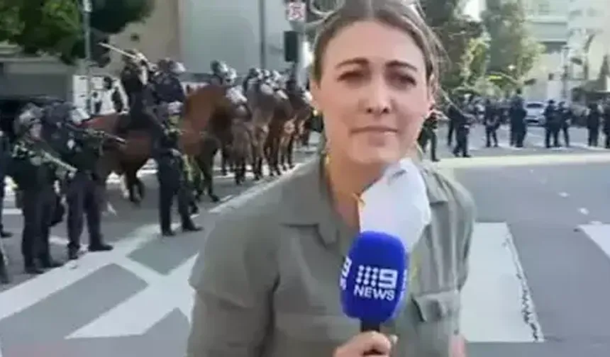 Canlı Yayındaki Muhabir Vuruldu!