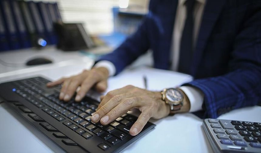Meclis Onayladı: Sivil Memurluğa Geçiş Hakkı Geldi