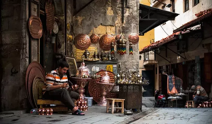 Tarih Sahnesinde Bakırcılar Çarşısı
