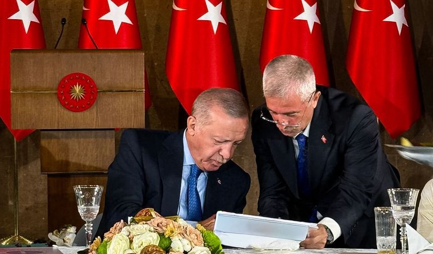 Ahlat’ta Cumhurbaşkanı Erdoğan-Tahmazoğlu Görüşmesi
