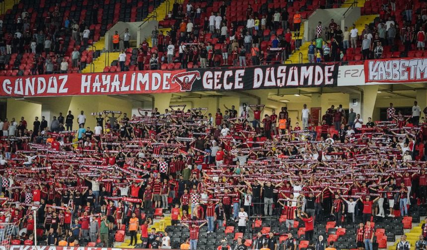 Kritik Maç Öncesi Taraftara Çağrı: Tribünler Dolmalı!