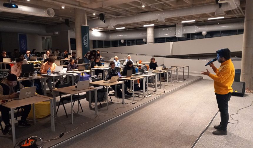 Roketten İHA’ya, Gençler Teknogaraj’da Yetişiyor