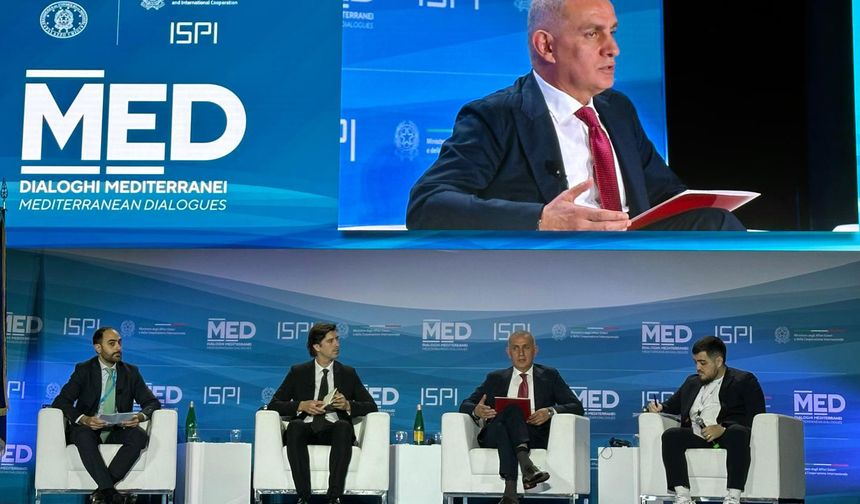 Hacıosmanoğlu Napoli’de Türkiye’yi Temsil Etti