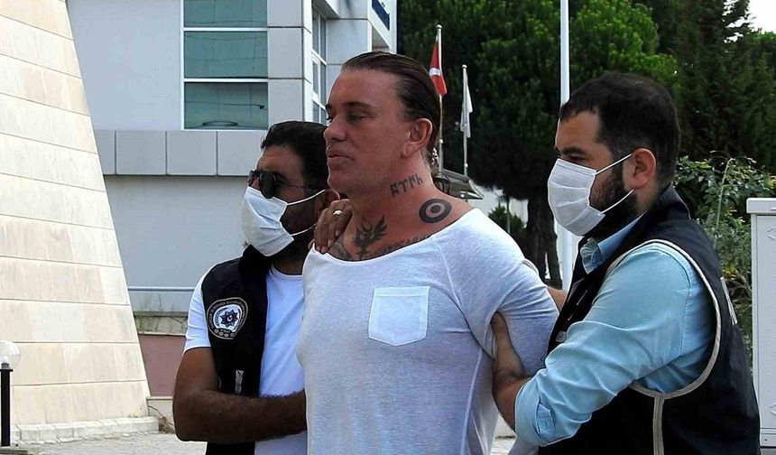 Interpol’ün Aradığı İsim Türkiye’de Yakalandı!