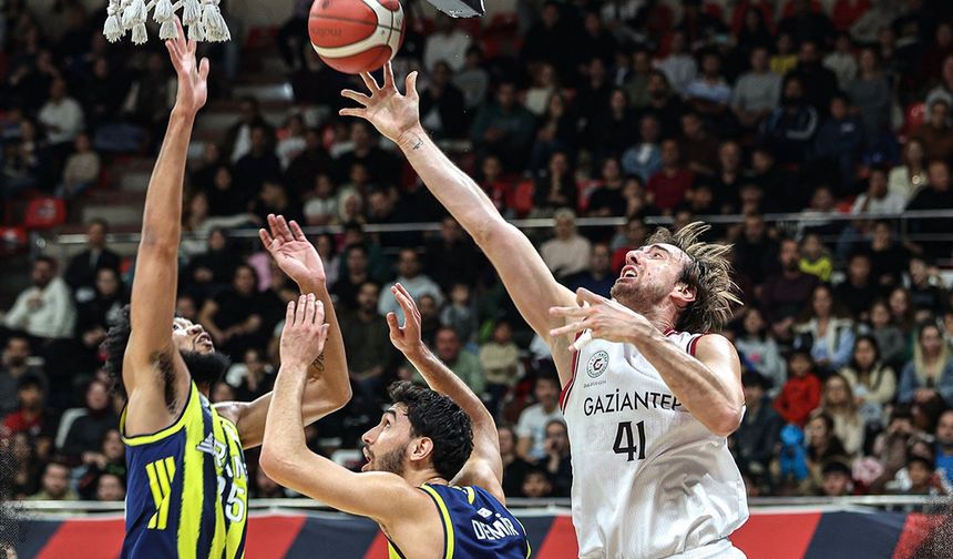 Gaziantep - Fenerbahçe maçı nefesleri kesti!