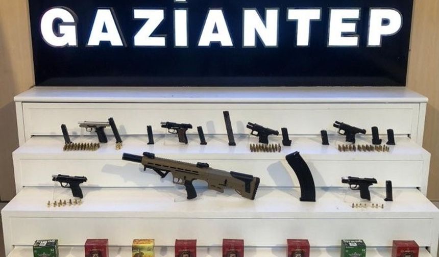 Gaziantep’te Evden Cephanelik Çıktı