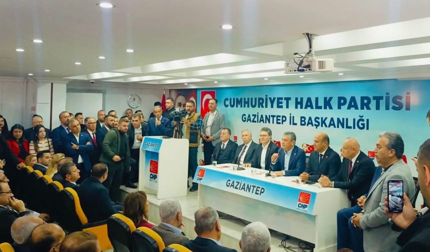 Özgür Özel’den Umut Yılmaz'a gönderme