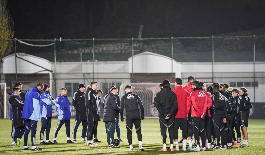 Burak Yılmaz’ın Ayrılığı Takımı Duygulandırdı