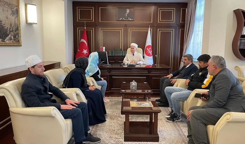 Kur’an-ı Kerim’den etkilendi, İslamiyet’i seçti