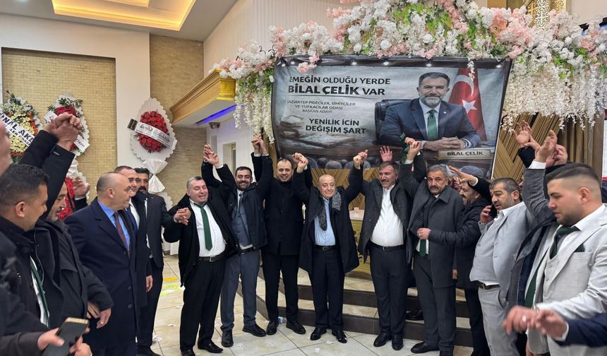 Pideciler Odası’nda yeni Başkan, zaferi Ünal Akdoğan ile birlikte kutladı