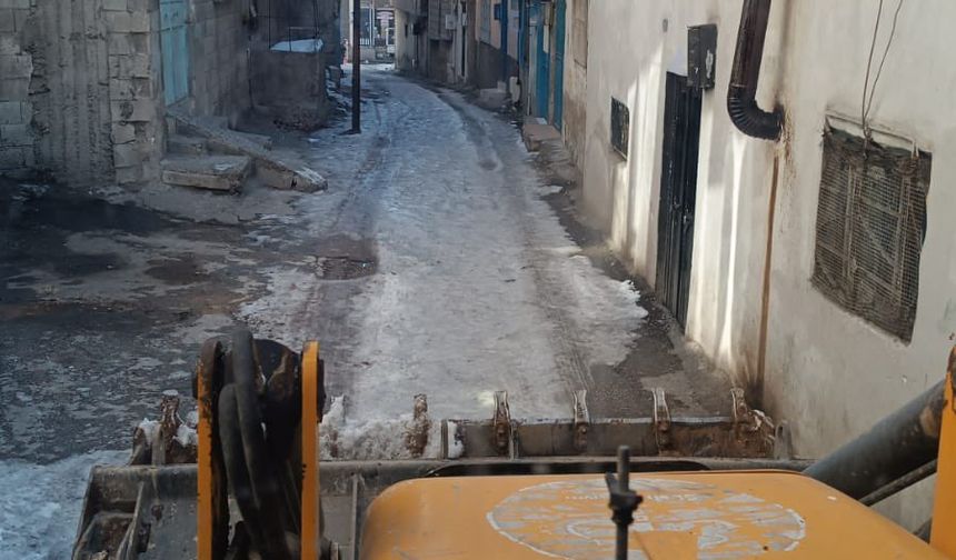 Şehitkamil Karla Mücadele İçin Sahada