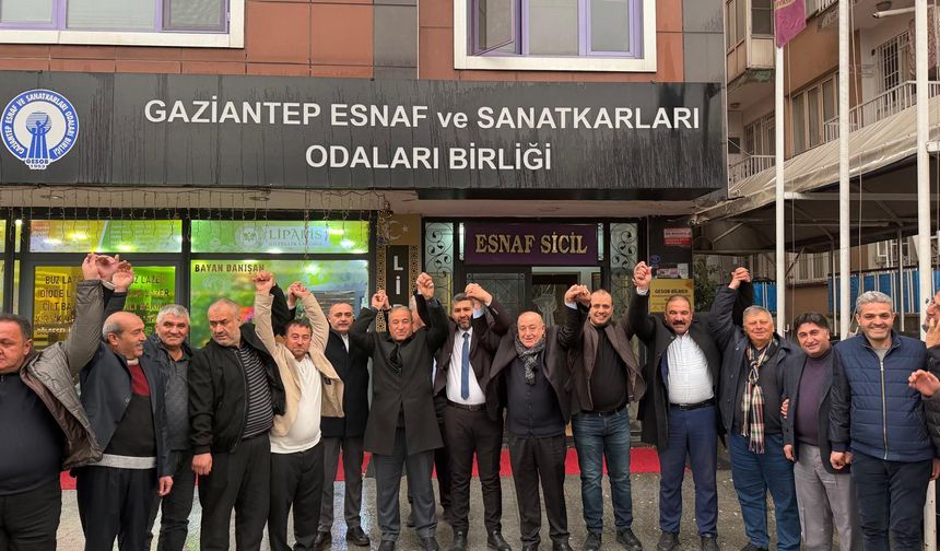Mahrukatçılar Odası’da Ünal Akdoğan destekli Öztürk kazandı