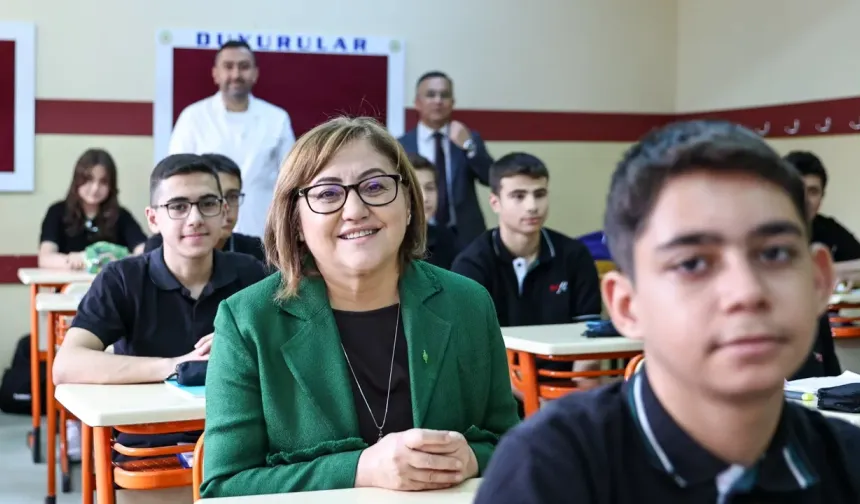 Başkan Şahin’den YKS Öncesi Çifte Karar
