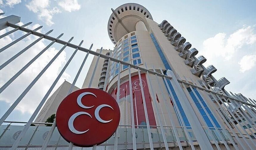 MHP Gaziantep'te İstifa Depremi