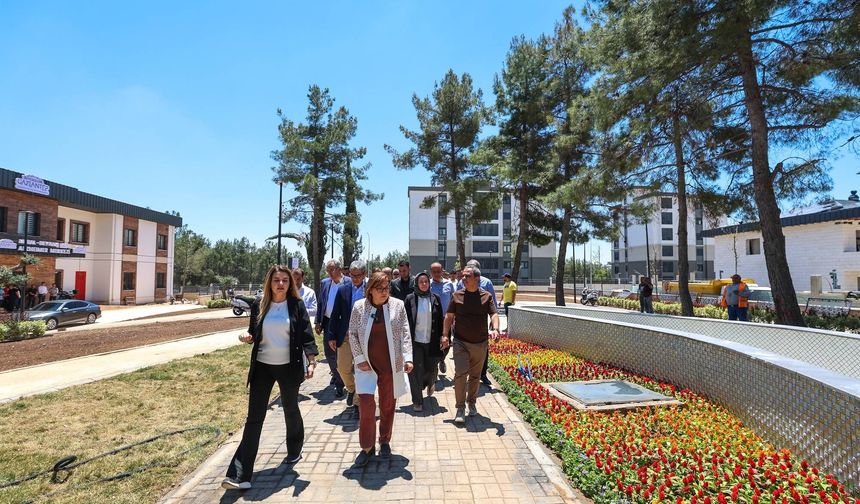 Fatma Şahin’den Gaziantep’e Proje Müjdeleri