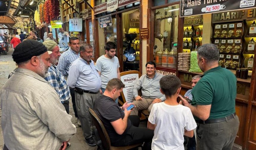 Elmacı Pazarı’nda sıcak buluşma