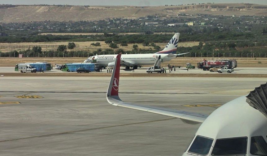 Gaziantep Havalimanı'nda Şok Olay