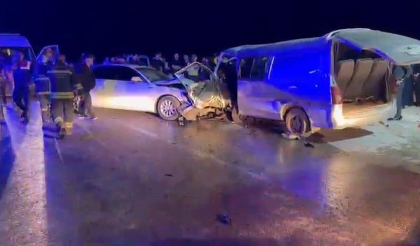 Gaziantep’te Feci Kafa Kafaya Çarpışma