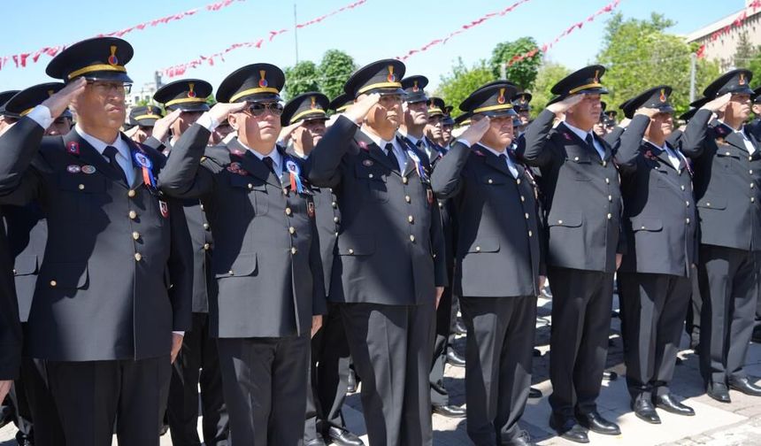 Gaziantep'te jandarmaya anlamlı kutlama