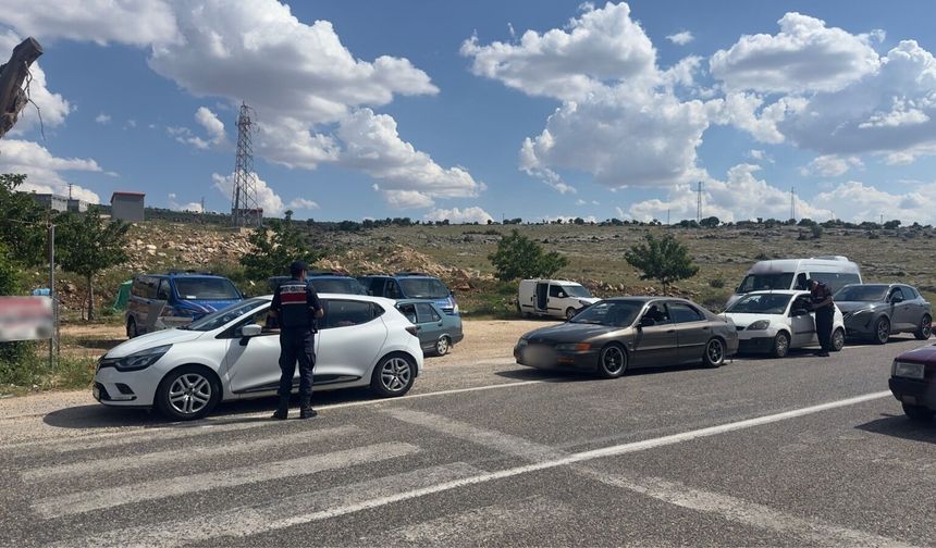 Jandarmadan kapsamlı yol denetimi