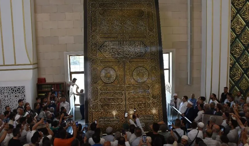 Mukaddes Emanet Gaziantep'te