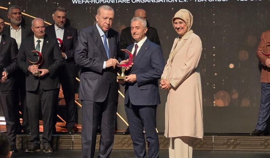 Tahmazoğlu'na Cumhurbaşkanı Erdoğan'dan Ödül