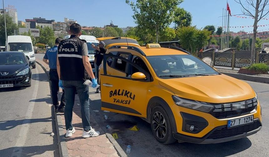 Taksi Durağında Yolcu Kavgası Kanlı Bitti