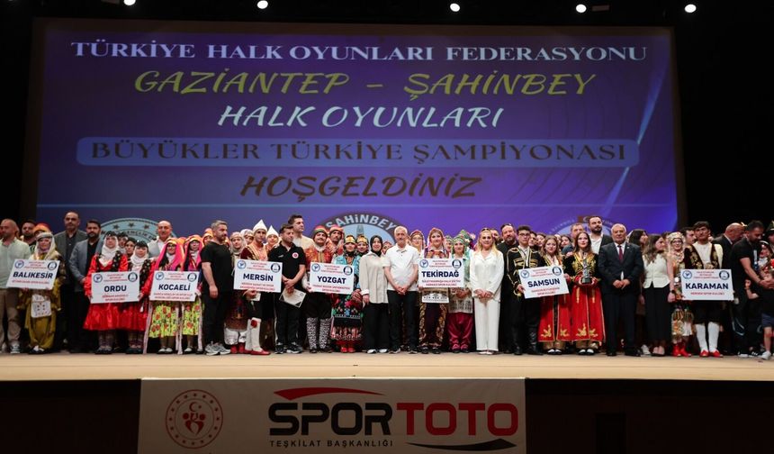 Gaziantep’te halk oyunları şöleni